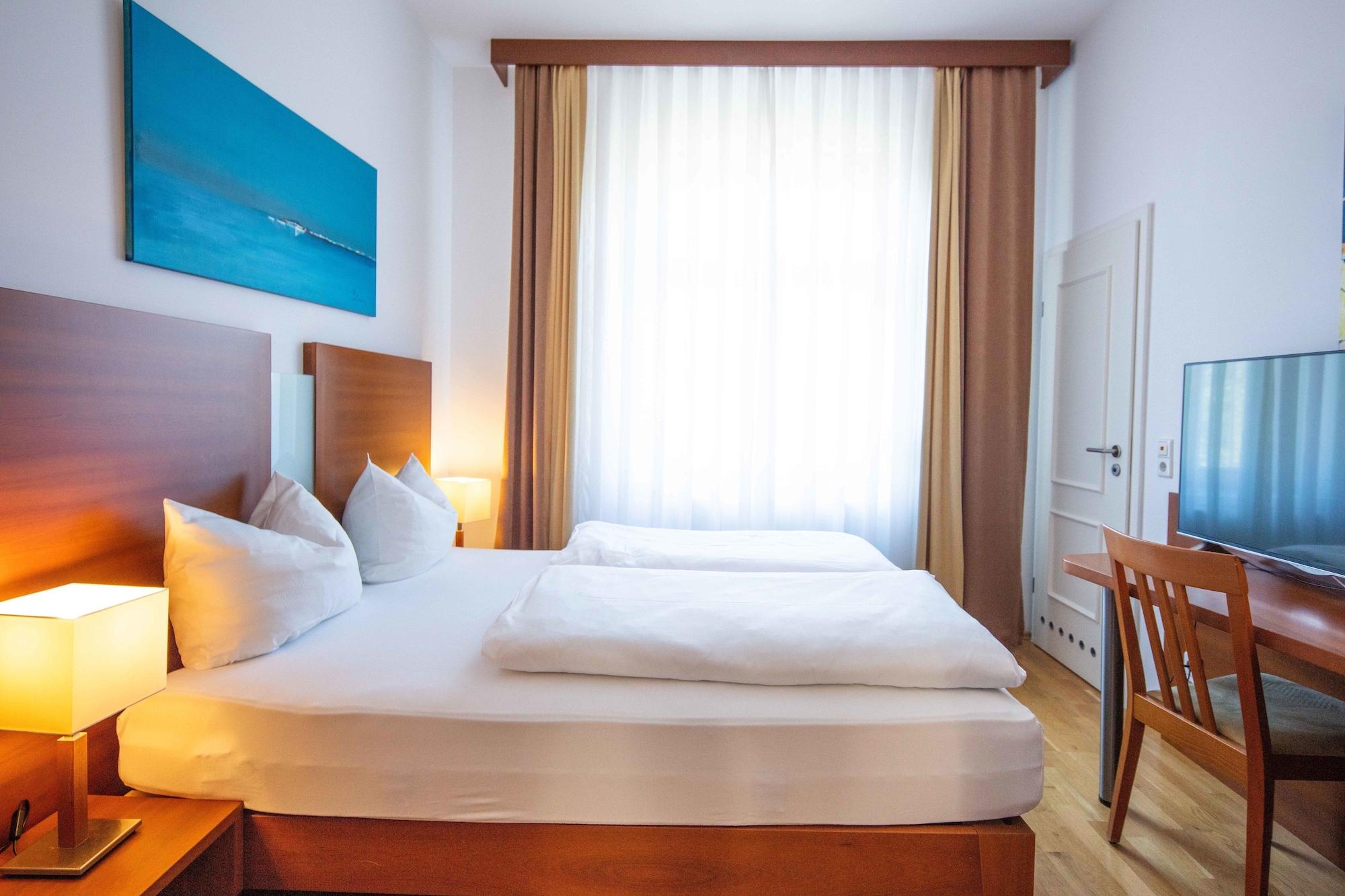 Hotel Graf Zeppelin Konstanz Ngoại thất bức ảnh