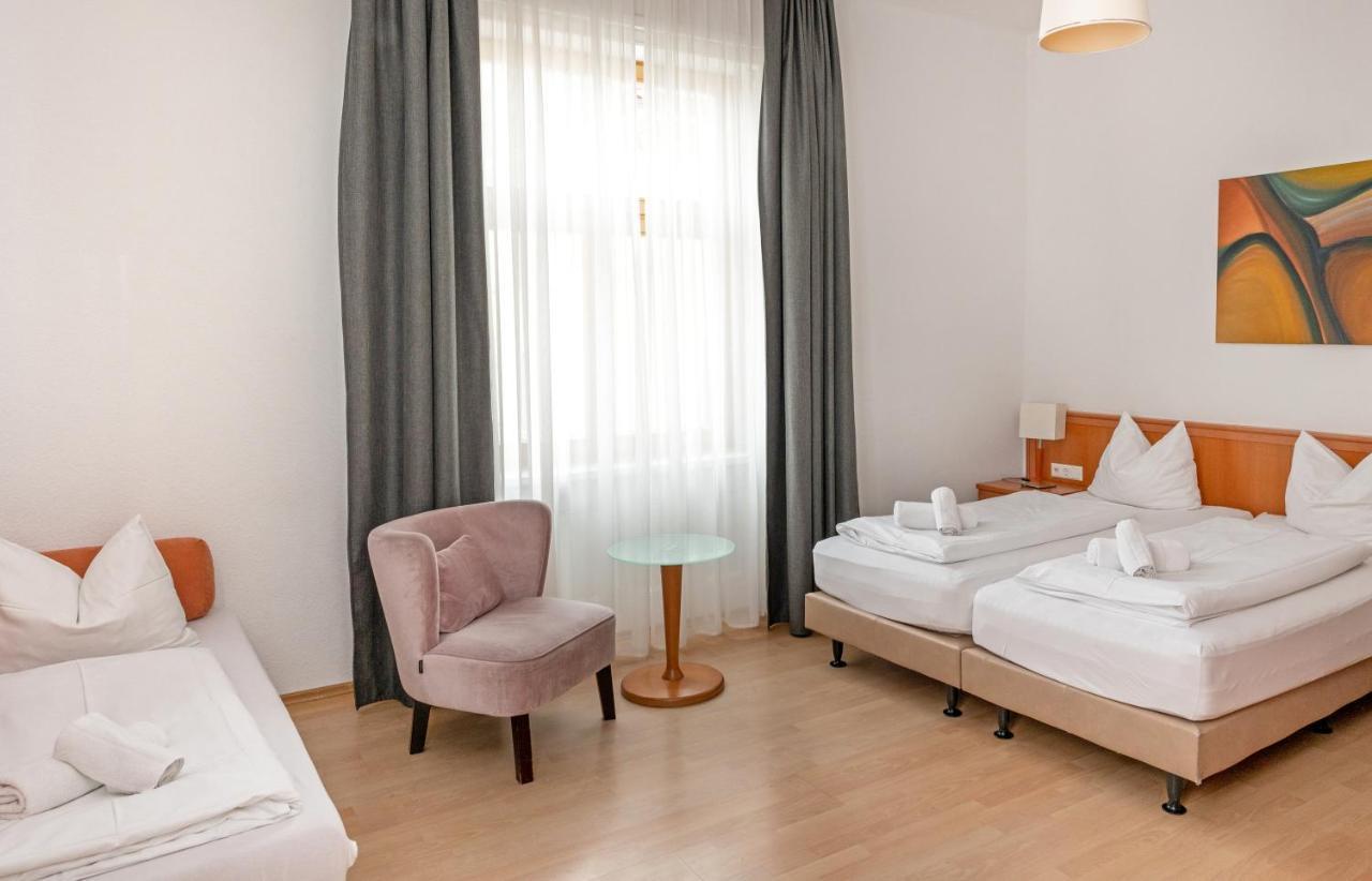 Hotel Graf Zeppelin Konstanz Ngoại thất bức ảnh