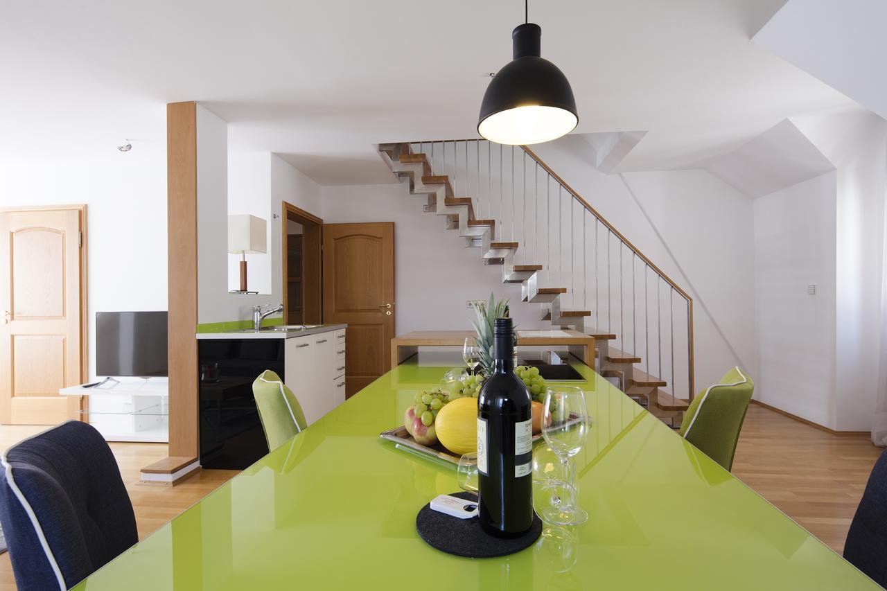 Hotel Graf Zeppelin Konstanz Ngoại thất bức ảnh